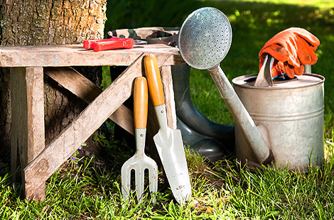 How to care for your garden tools