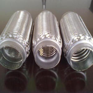high quality Low price China Plastic engine pipe manufacturer supplier