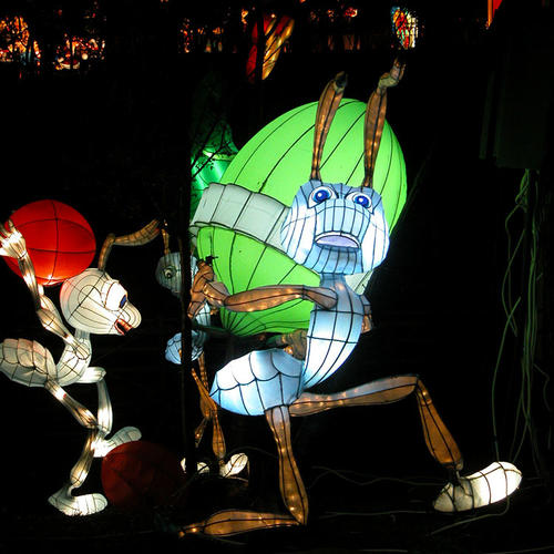 festival lamp-sculpture lantern-Ants moving house