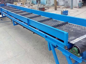 Rubber Belt Conveyor For Goods Transmission