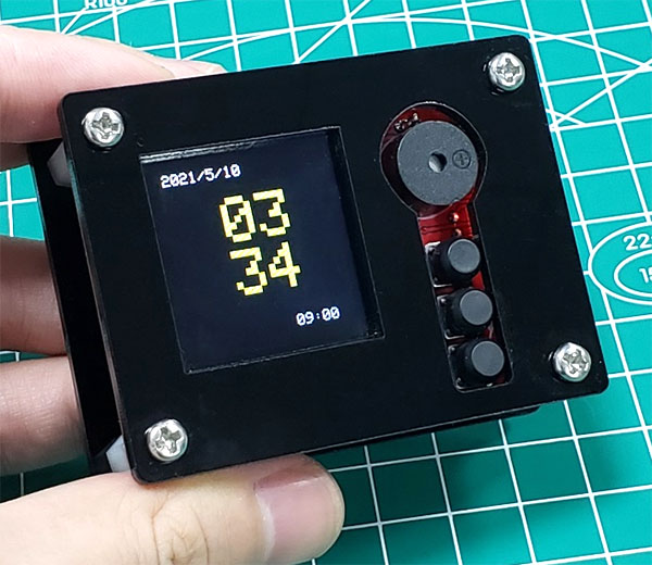 DIY-ESP32-Smart-Clock