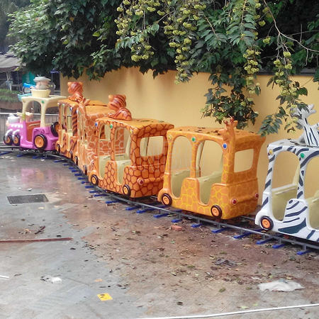 Children Happy Land Park Mini Electric Train on Track for Kiddies Manufacturer in China