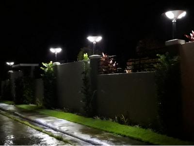 Solar Powered Garden Lighting 