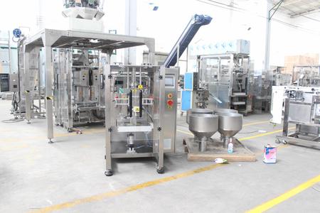 Китай Автоматическая машина для упаковки гранул Factory-VIP4