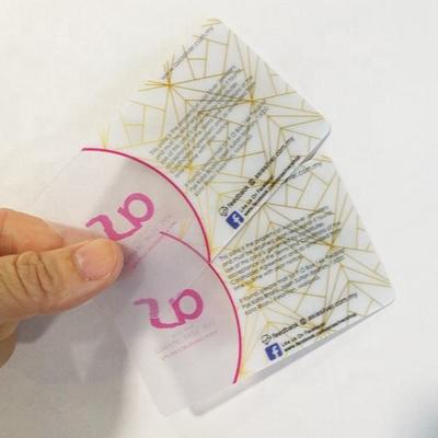 Fabricant de cartes transparentes en PVC personnalisées