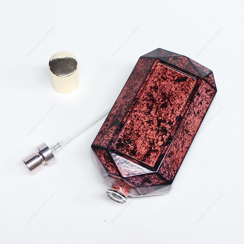 Frasco de perfume de vidrio de forma personalizada con bomba