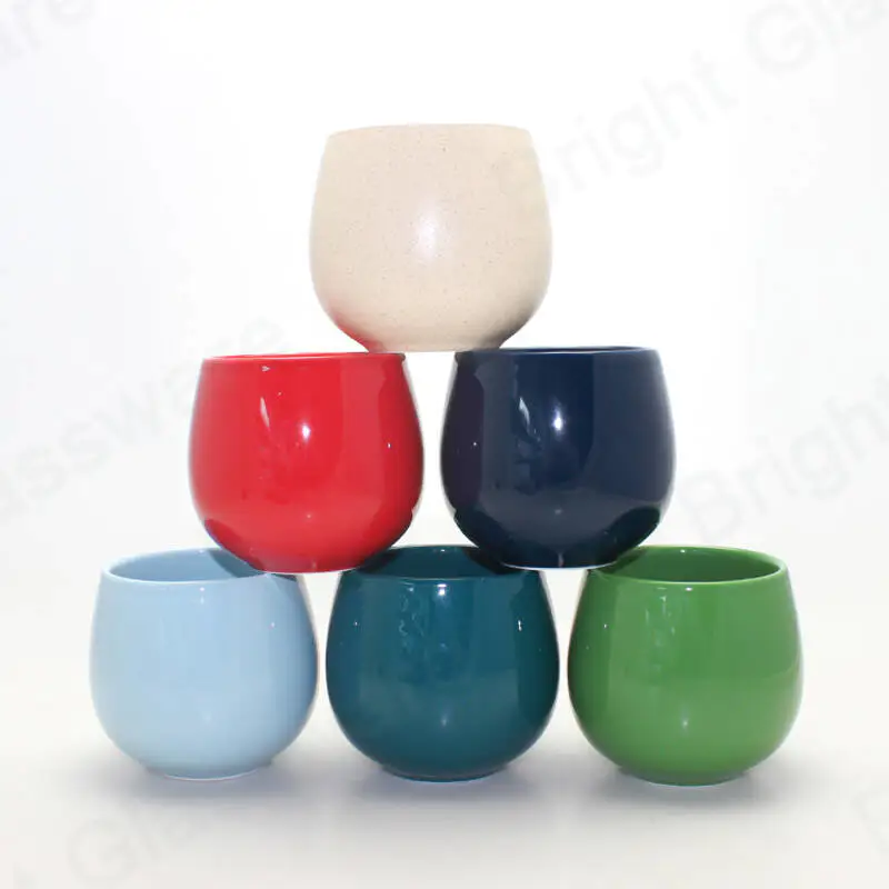 En forma de bola moderno acristalamiento vacío color cerámico candelabro tarro para decoración interior