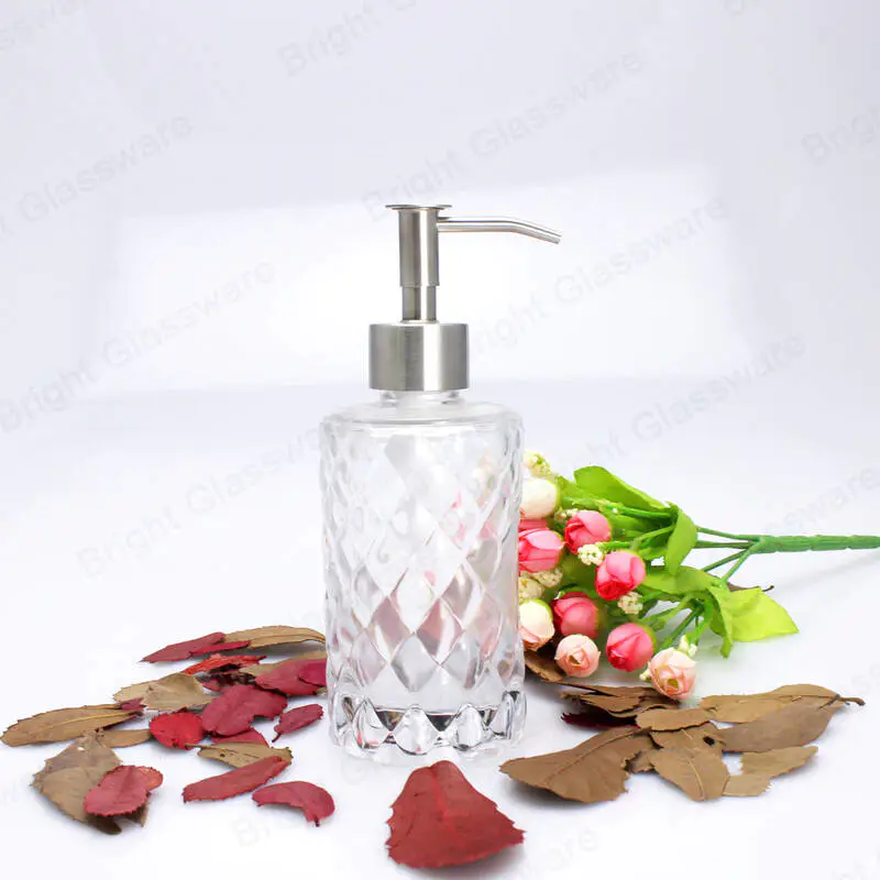 Botella de vidrio de gel de ducha de lujo botella de vidrio de hombro plano para lavar a mano con bomba dispensadora