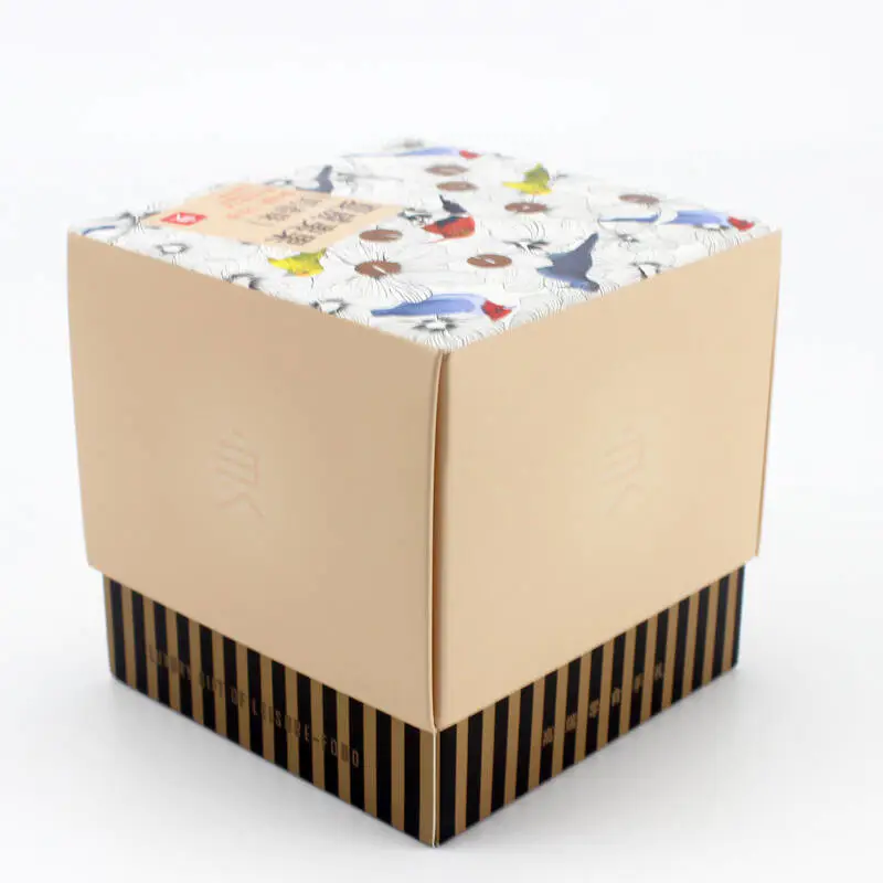 Regalo de caja de embalaje de nueces de papel Kraft de grado alimenticio cuadrado de alta calidad con logotipo impreso