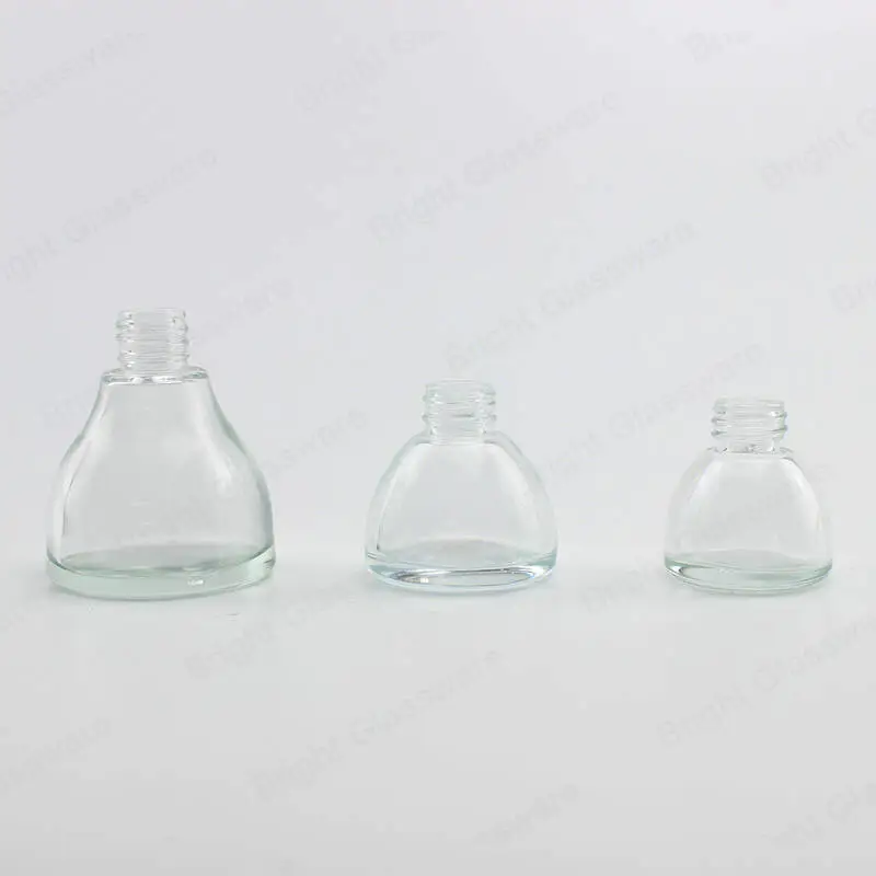 15ml 20ml 30ml bouteille en verre en forme de cône huile essentielle flacons en verre compte-gouttes essence dans le sérum de soin de la peau