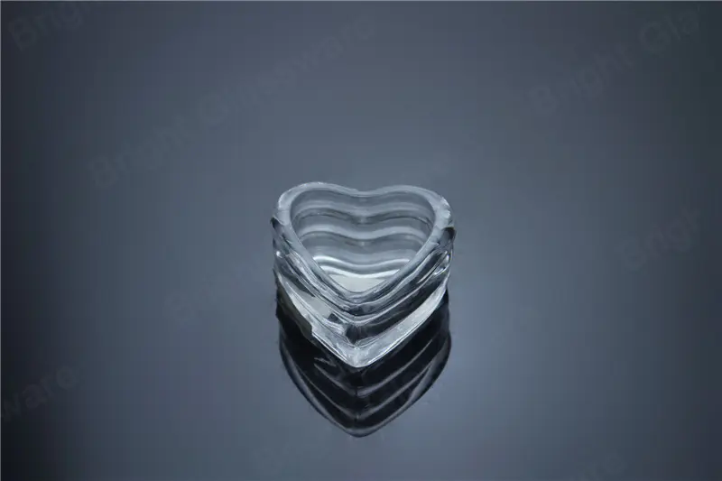 Candelabros de luz de té en forma de corazón de vidrio