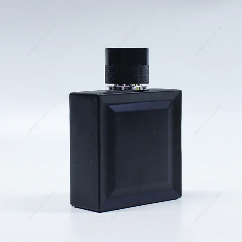 Flacon de parfum en verre bleu noir de luxe fabriqué en usine 100ml GBC263 avec couvercle