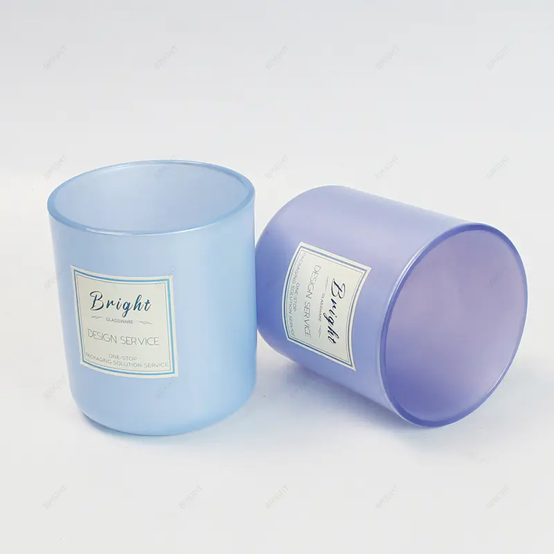2023 Nuevo estilo de vidrio Candle Jar Custom Labels Logo BGC070M con tapa para Deco