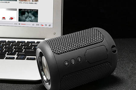 IPX7 100% Waterproof Bluetooth Speaker