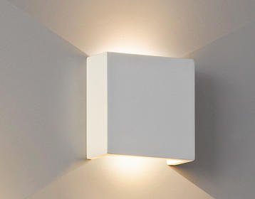How does the wall lamp realize the waterproof function?
