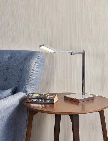 4916 Solo Square Swing Table Lamp
