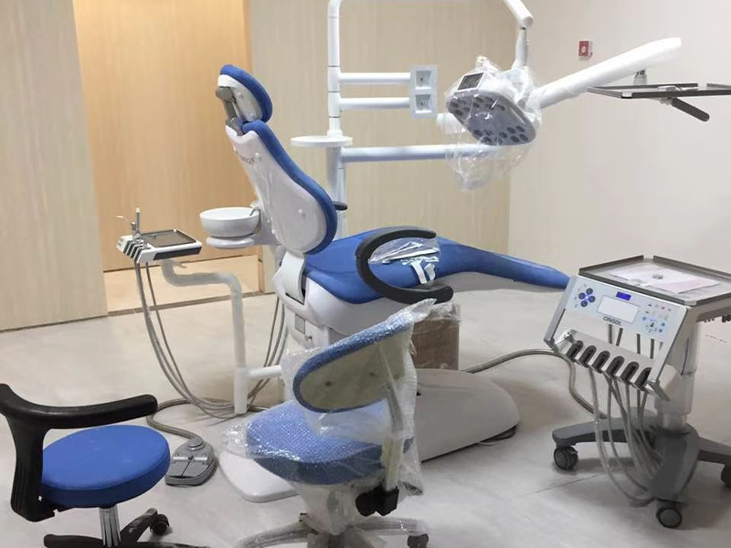 The structure and composition of the dental comprehensive treatment machine