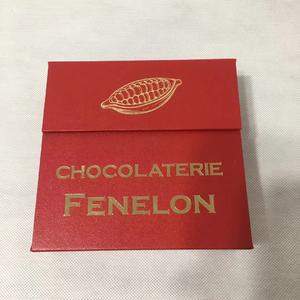 logo oem color oem 9pcs load gift chocolate box rigid chocolate box with paper in divider 