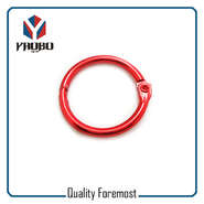 Rote Farbe Binder Ring