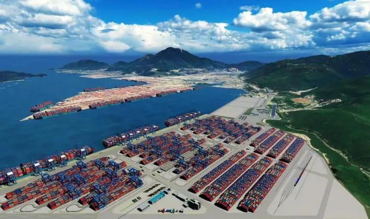Construction of three 200,000-ton automatic berths began at Yantian Port