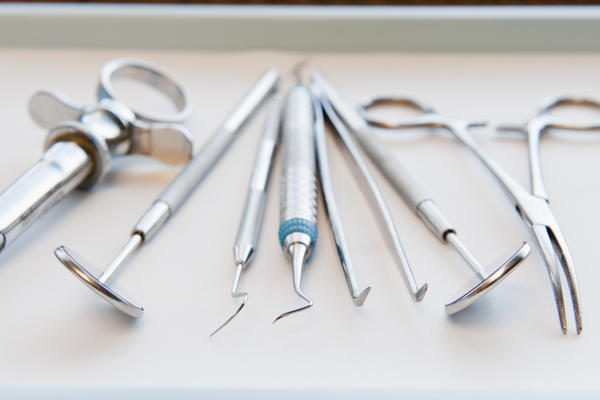 دليلك النهائي لأدوات طب الأسنان
