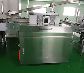 Rotary cutting molder for hard biscuit