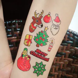 Weihnachts-Tattoo