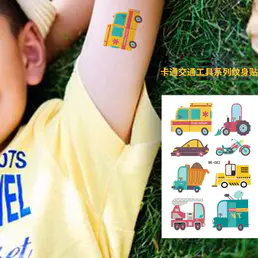 Tatouage temporaire pour enfants autocollants de tatouage de voiture Non toxique Thème de dessin animé Tatouages corporels pour enfants garçons filles fête d’anniversaire