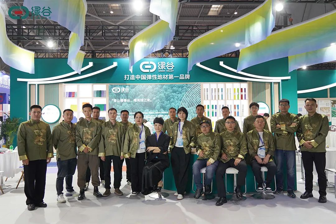 Review of Green Valley’s booth on the first day of China Educational Equipment Exhibition