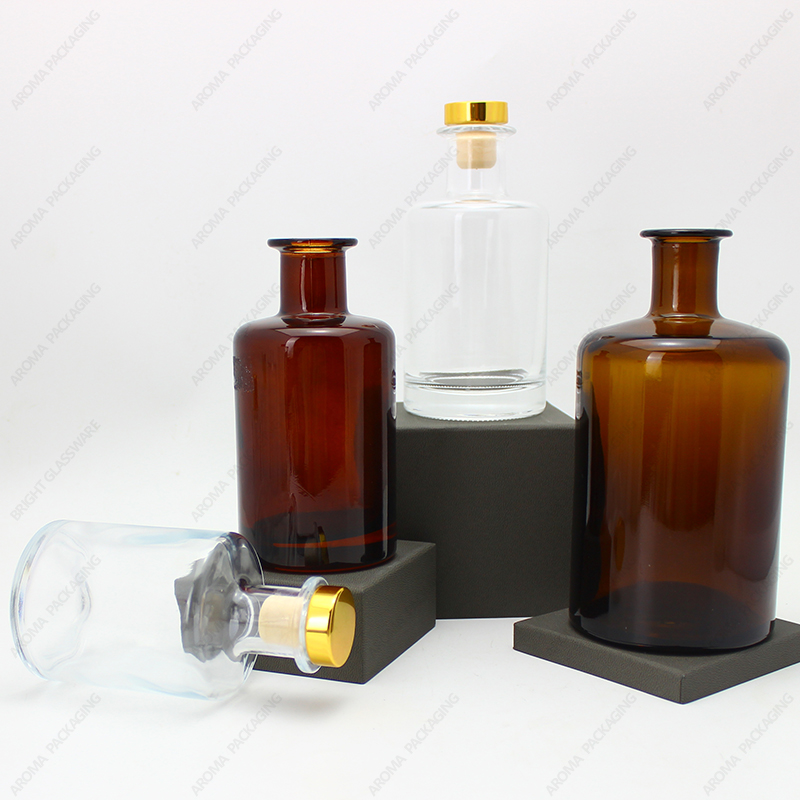 卸売高級UV保護琥珀色の透明ガラスディフューザーボトルカスタムサイズ