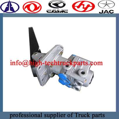 Beiben truck hand brake valve 5184300081 
