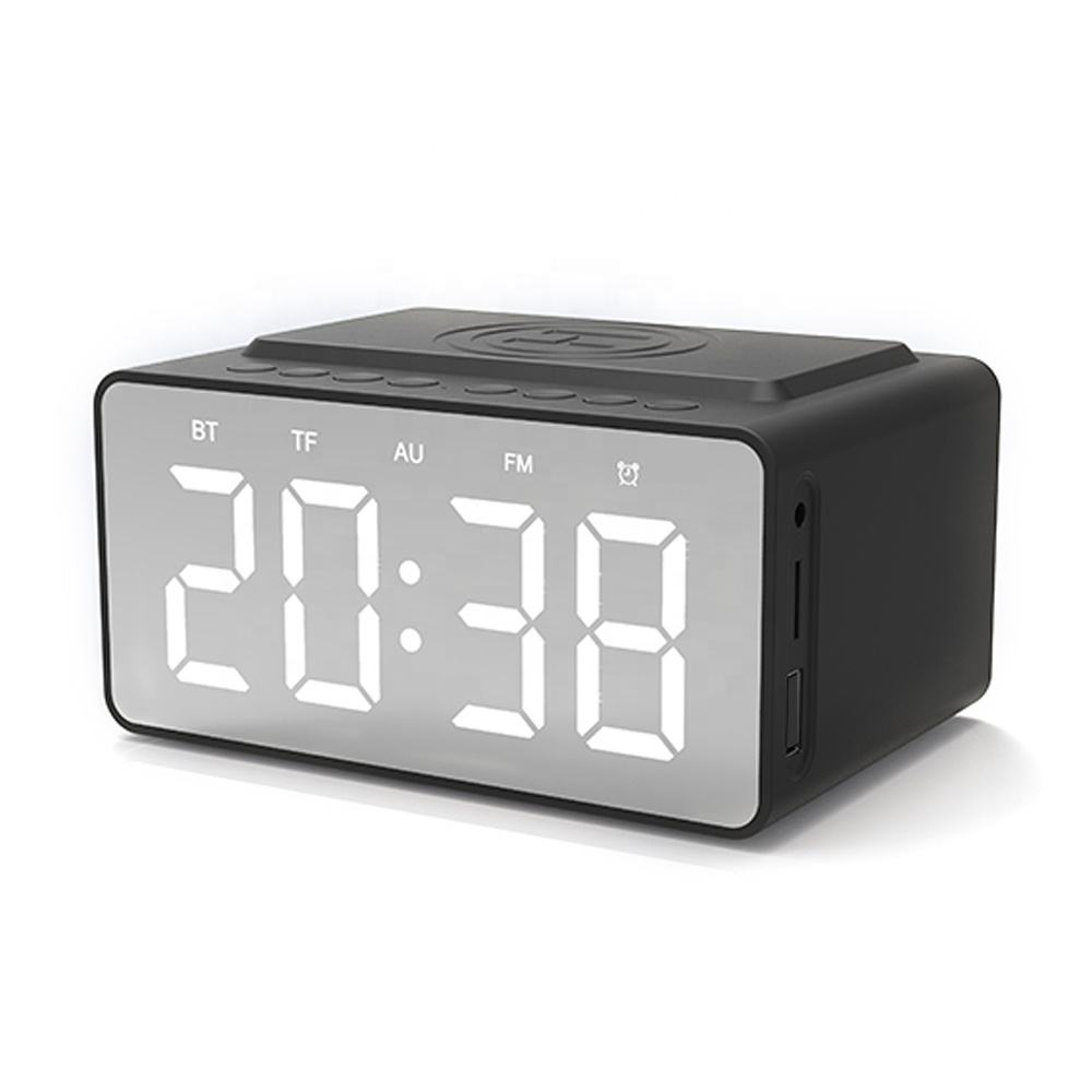 Reloj de alarma de carga inalámbrica Radio FM Bluetooths Altavoz con micrófono