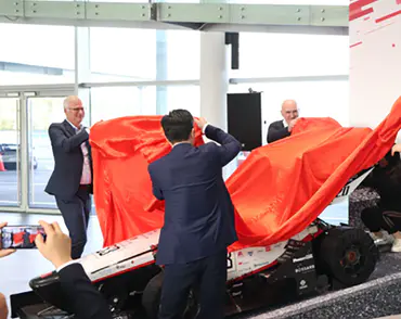 TPM3D приносит инструкции по применению нейлоновой печати в Tongji New Car Launch
