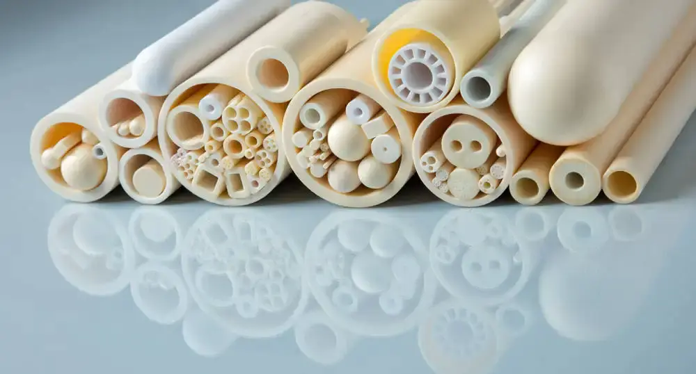 The production process of alumina fine ceramics