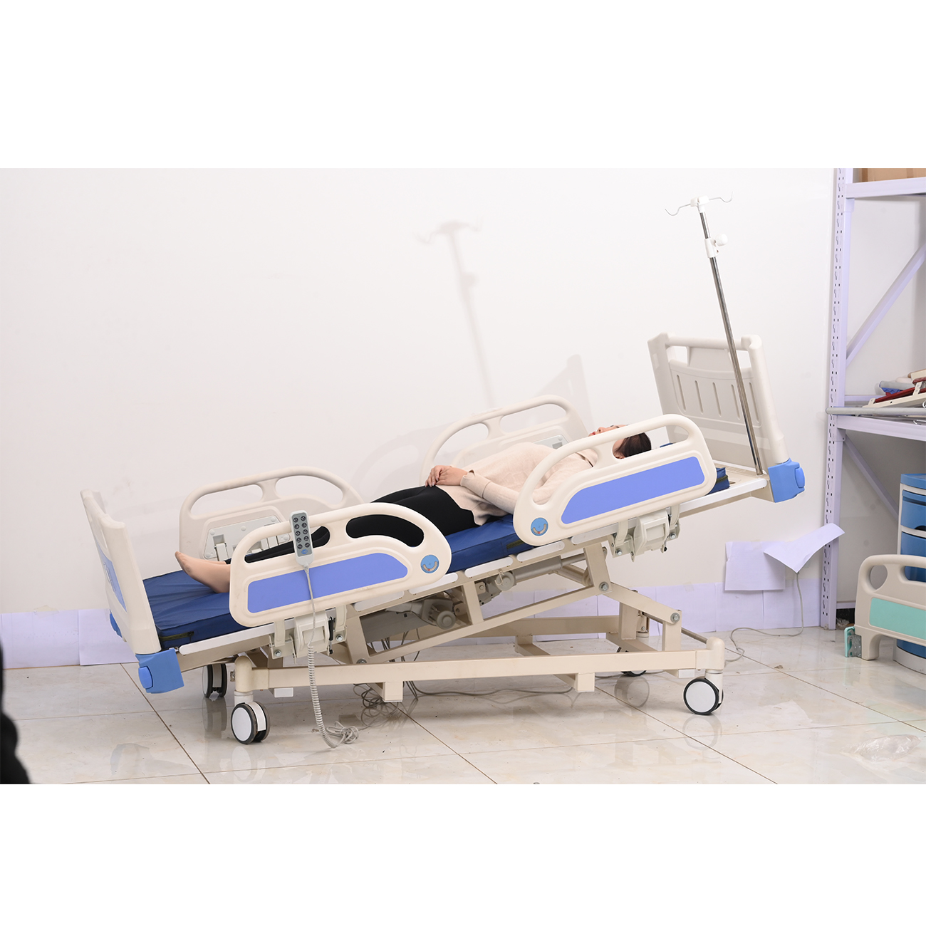 BPM-EB506 Electric Hospital Bed