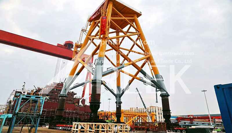 More than 1000 tons wind power plant steel structure is transported by our SPMT system