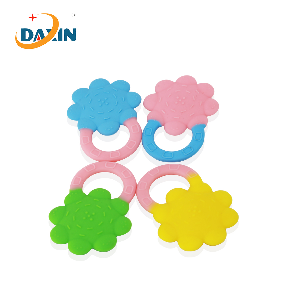FDA/BPA Free Food Grade Easy grip silicone flower baby teether ring wholesale factory 