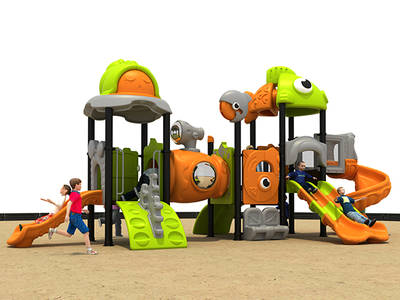 Kids Outdoor Equipment Three Slide Playground HS18108W-O 