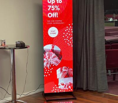 SIGNIC Newest all-in-one Smart LED Poster for Advertising