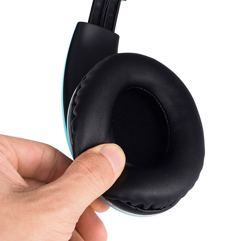 Portable Bluetooth Headphone