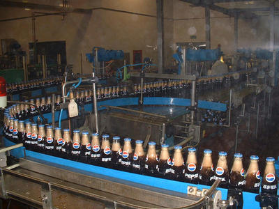 Chains Conveyor lifting bottle clamping machine