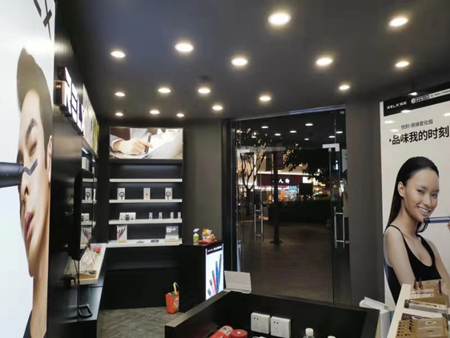 RELX-Store Solution & Retail Store Fixtures