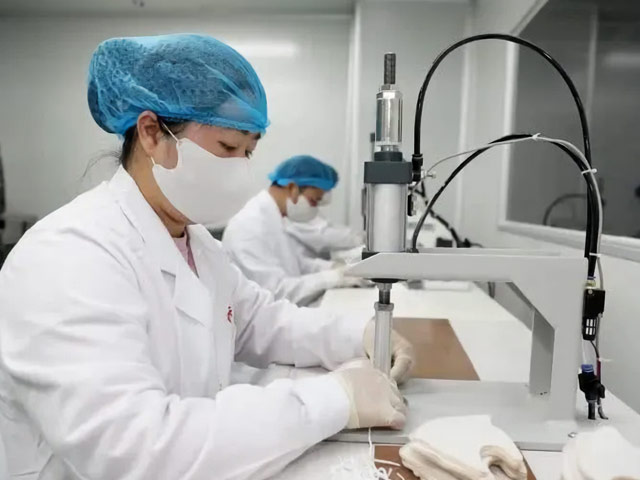 Guangdong has developed an organosilane-treated mask that can be worn for many days