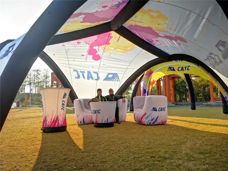 inflatable V tent (18)