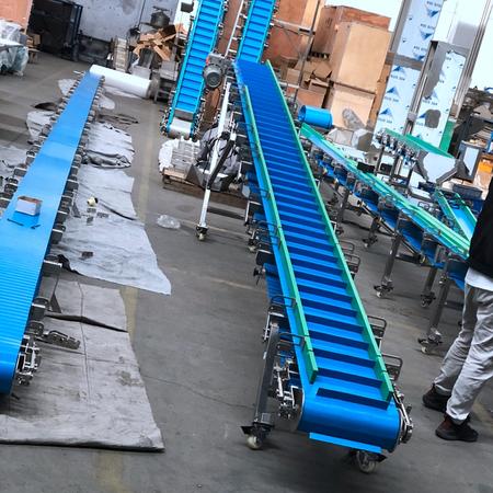 ODM Easy-to-maintenance Sidewall Belt Conveyor Manufacturer