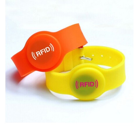 pulseras rfid con chips RFID para control de acceso | chip impermeable nfc rfid pulsera de silicona