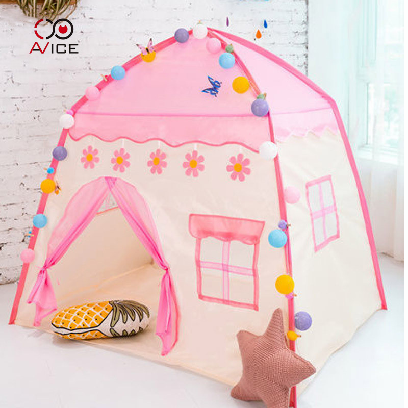 Children Castle Princess Tent Style Indoor and Outdoor Tent with Nice Lantern