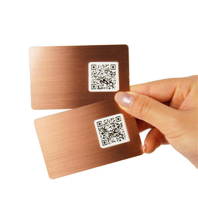 Carte en métal NFC cachée à lecture rapide Carte de visite en métal Premium avec logo personnalisé gravé