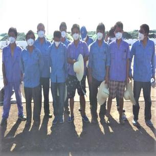 2015 में अस्तर स्थापना का 24 घंटे का रश काम तियानजिन विस्फोट दुर्घटना