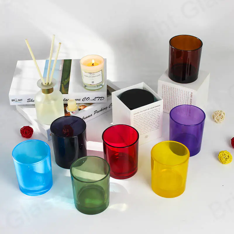 Custom colorful luxury empty glass candle jars with metal lids for home decoration
